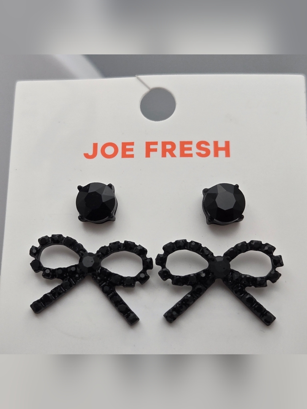✨2/$10✨ Round Bow Rhinestone Sparkle & Black Stud Earrings Set New Joe Fresh - Picture 3 of 10